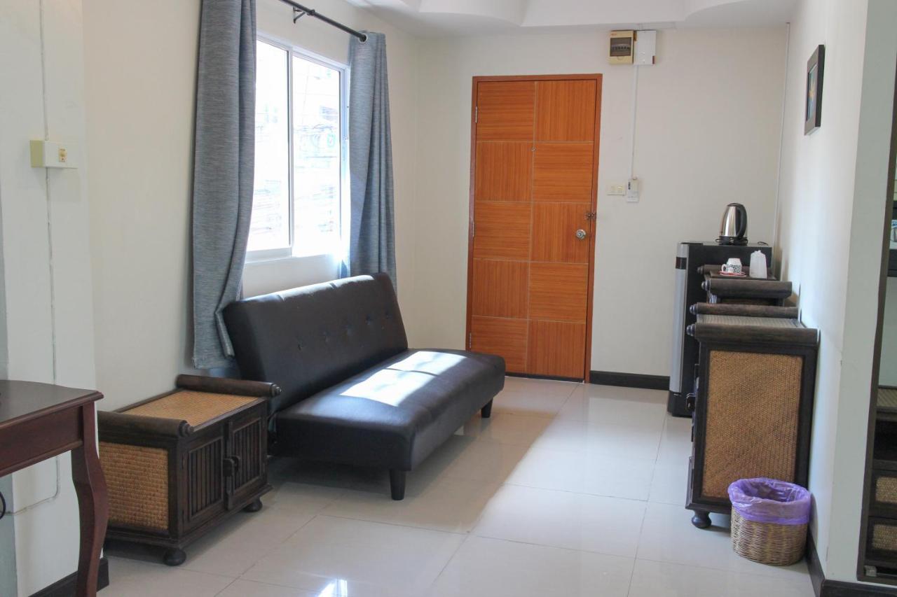 Spa pensión Jomtien Exterior foto