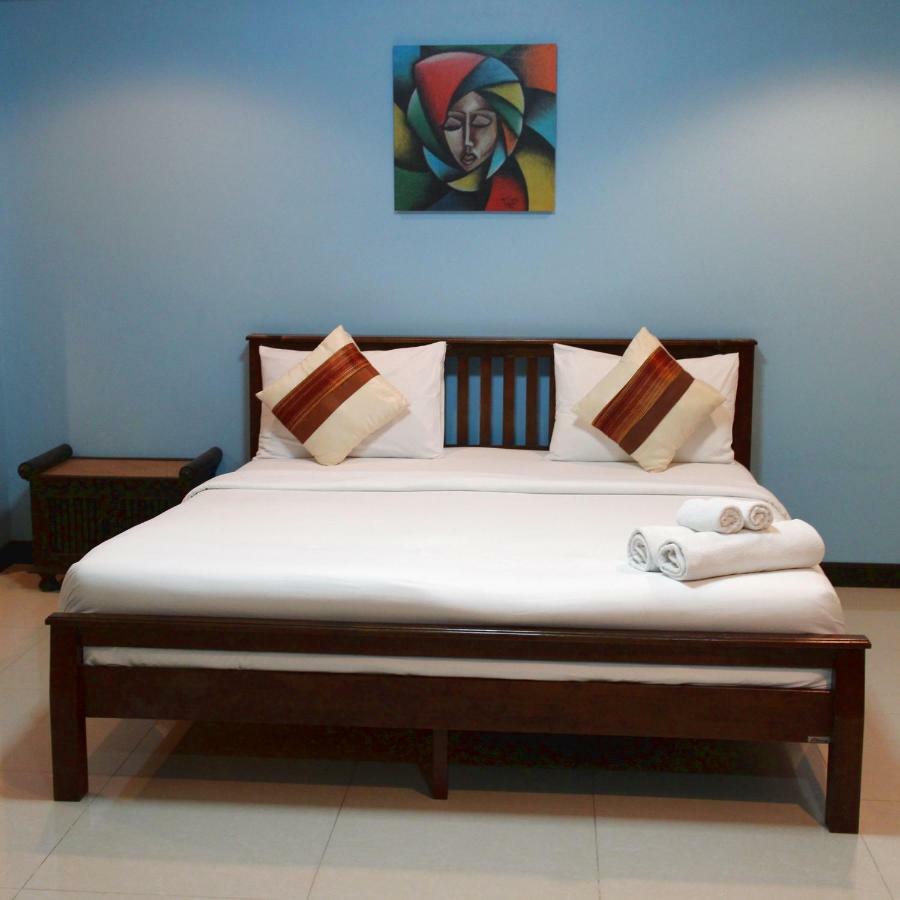 Spa pensión Jomtien Exterior foto